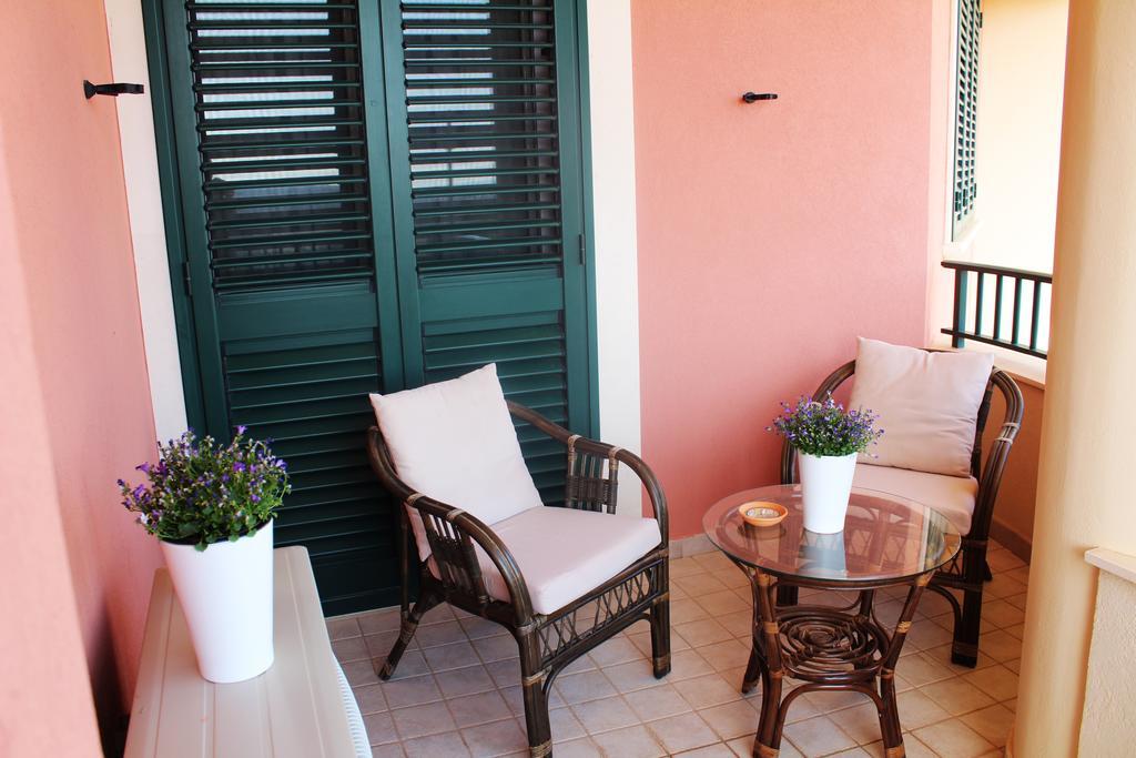 إيسبيكا Villa Orchidea Luxury B&B المظهر الخارجي الصورة
